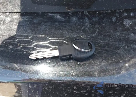 2019 Ram 1500 Classic Express Regular Cab 4X2 6'4 Box z USA, uszkodzony, nr VIN 3C6JR6ATXKG500694